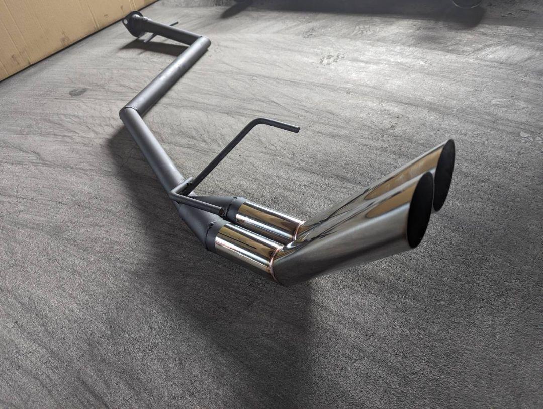 風*虎様 18クラウン　200クラウン　ストレートマフラー　中古品 風*虎様 18クラウン 200クラウン ストレートマフラー 中古品 風*虎様