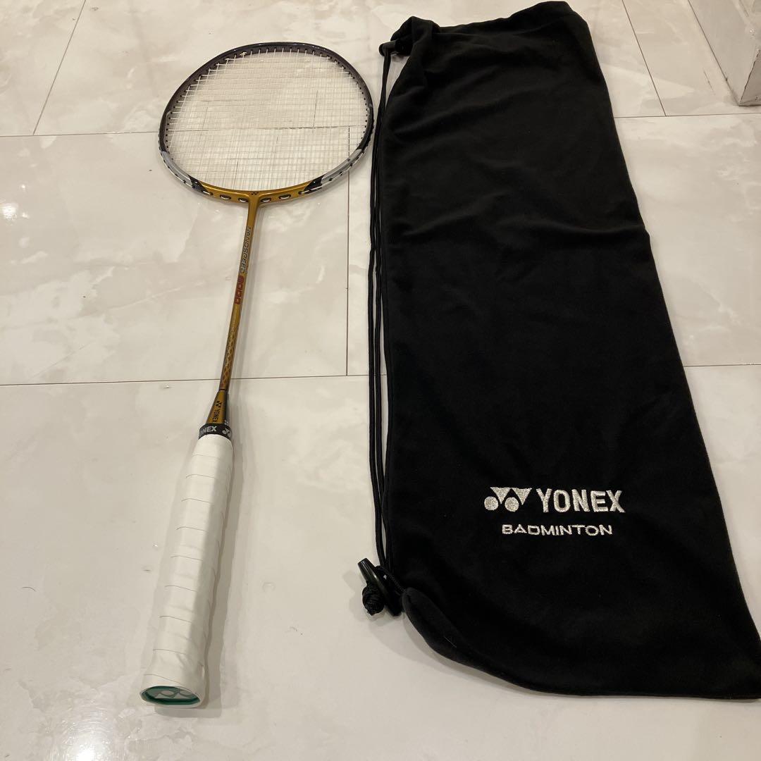 YONEX nanospeed8000 バドミントンラケット ゴールド （新しい