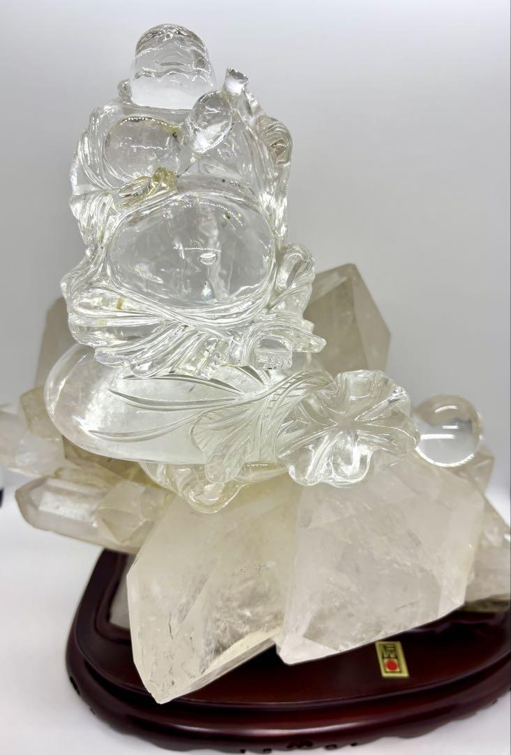 #伝統工芸士　保山作　水晶彫刻 布袋像 台座付き 伝統工芸士 保山作 水晶彫刻 布袋像 台座付き（伝統工芸士 保山