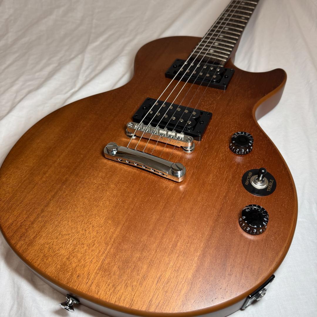 Epiphone Gibson レスポール　ヴィンテージエディション　ケース付 大人気のエピフォン、レスポールスペシャルにウォーン
