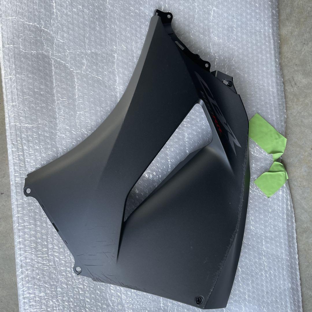 cbr600rr pc40 2024 サイドカウル　左手側 cbr600rr pc40 2024 サイドカウル 左手側（CB400SF テールカウル