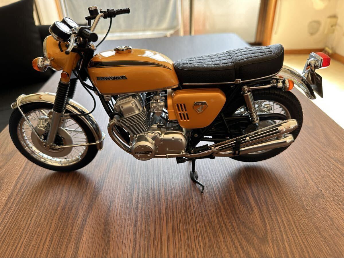 ミニチャンプス 1/6 HONDA CB750 ゴールド　ミニカー　バイク模型 ミニチャンプス 1/6 HONDA CB750 ゴールド ミニカー バイク模型