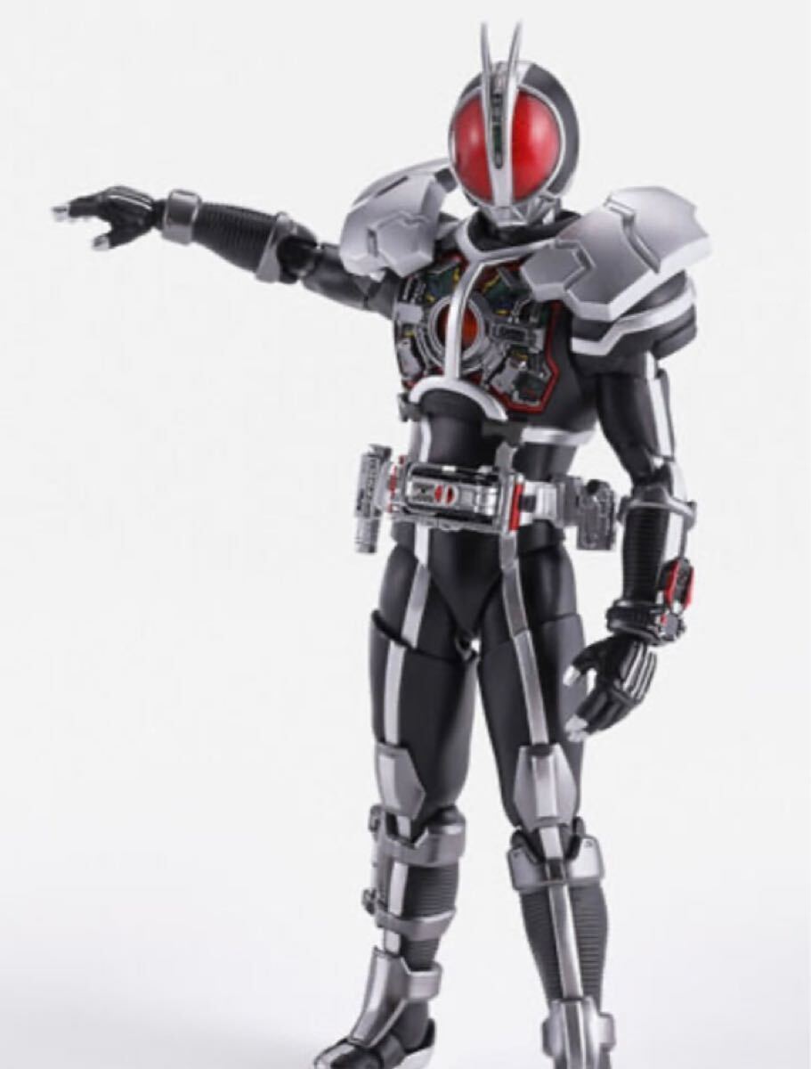 仮面ライダーアクセル　フィギュアーツ真骨彫製法 Amazon.co.jp: TAMASHII NATIONS S.H.フィギュアーツ (真骨彫