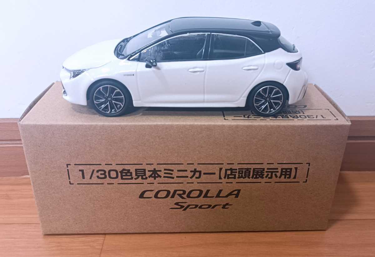 トヨタ カローラ スポーツ 1/30 ミニカー ホワイト★店頭展示用 Amazon.co.jp: ミニカー 1/30 トヨタ カローラスポーツ ホワイト