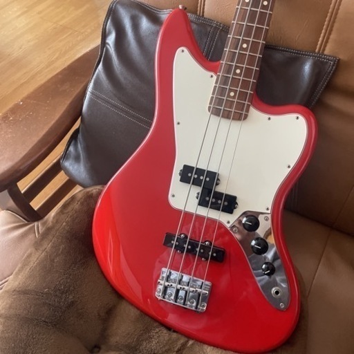 フェンダー ジャガーベース 赤 （FENDER JAPAN (フェンダー