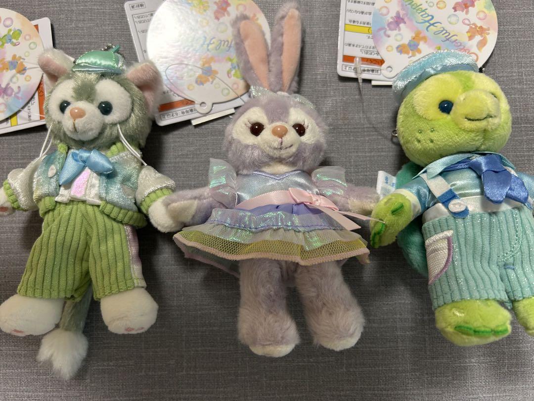 ダッフィーぬいぐるみバッチ　12体まとめ売り ダッフィー ぬいぐるみバッジ ストラップ セット