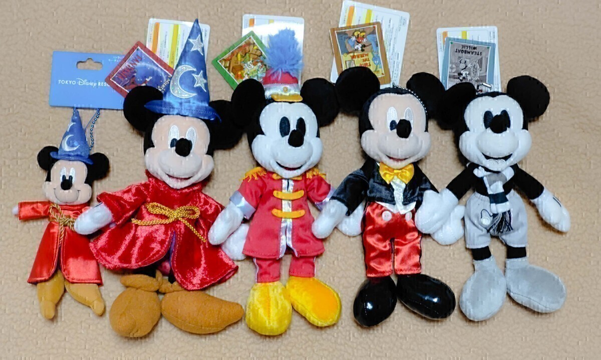 ディズニーランド ミートミッキー ミッキー ぬいぐるみバッジ