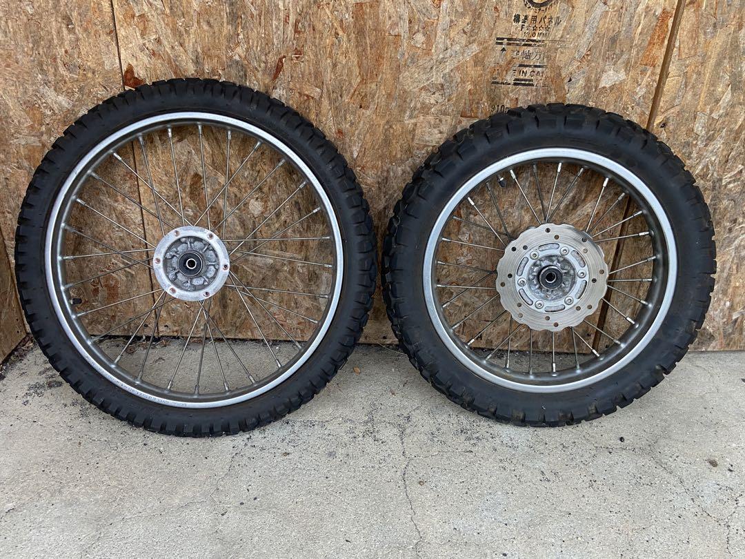 KLX125 純正ホイール タイヤ付き KLX125 純正ホイール タイヤ付き（カワサキ KLX125/D-TRACKER125