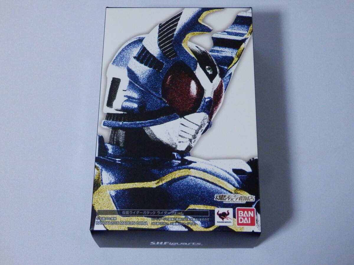 S.H.Figuarts 仮面ライダーガタック ライダーフォーム 10th バンダイ□S.H.Figuarts 仮面ライダーガタック ライダーフォーム