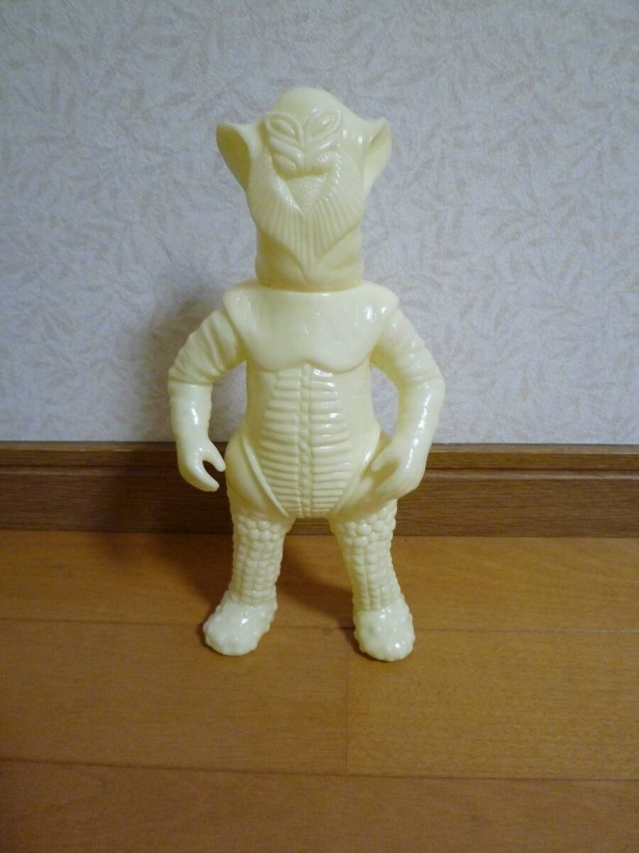 ベアモデル　ソフビ　メフィラス星人２代目　ウルトラマンタロウ ソフビ ベアモデル オール怪獣コレクション メフィラス星人 2