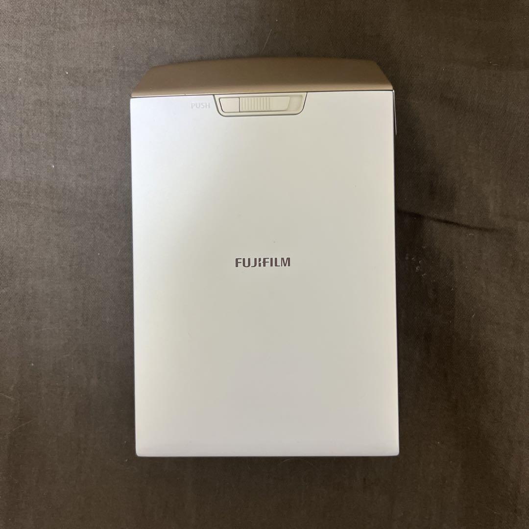 FUJI FILM INSTAX SHARE SP-2 ゴールド Amazon.co.jp: FUJIFILM “スマホdeチェキ