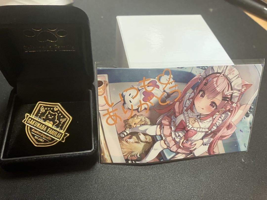 結城さくな FANBOX限定 ピンバッジ＆複製サイン入りカード