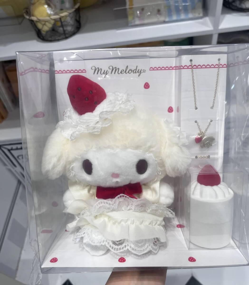 サンリオ ショートケーキデザイン ぬいぐるみ＆ネックレス マイメロディ 楽天市場】シナモロール ぬいぐるみ＆ネックレス セット