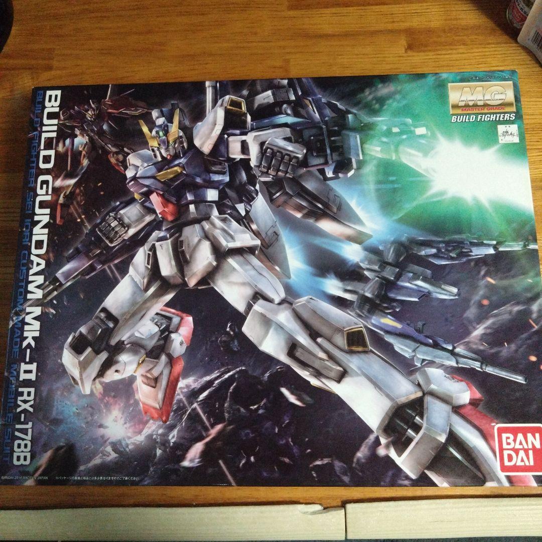 バンダイMG ビルドガンダムMKーⅡ Amazon | MG 1/100 ビルドガンダムMk-II (ガンダムビルド