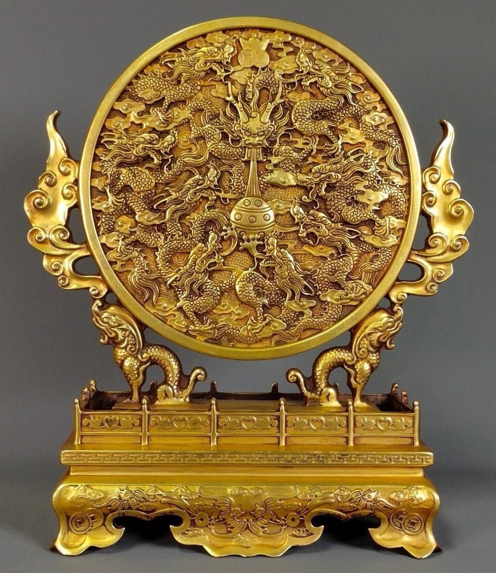 旧蔵　春秋戦国　青銅器銀龍壺　松石 金象嵌 極細工彫刻　インテリア　美術品　置物 青銅方壺 鈁