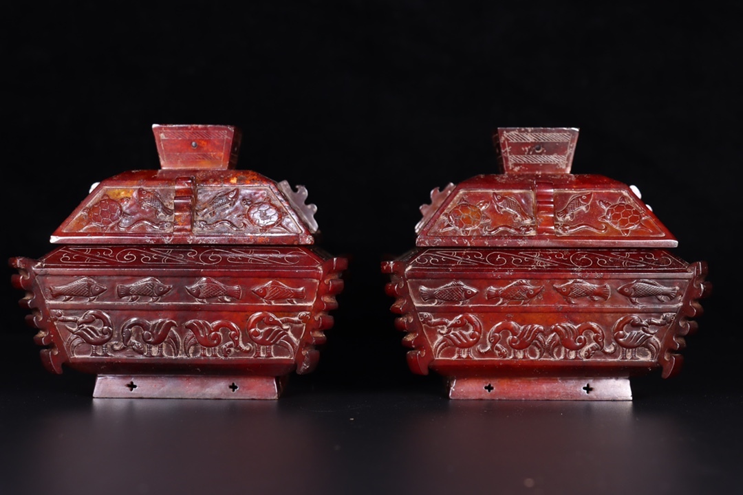 ▽鴻▽漢朝時代 高古玉 和田玉彫 饕餮魚紋盒一対 時代物 中国古