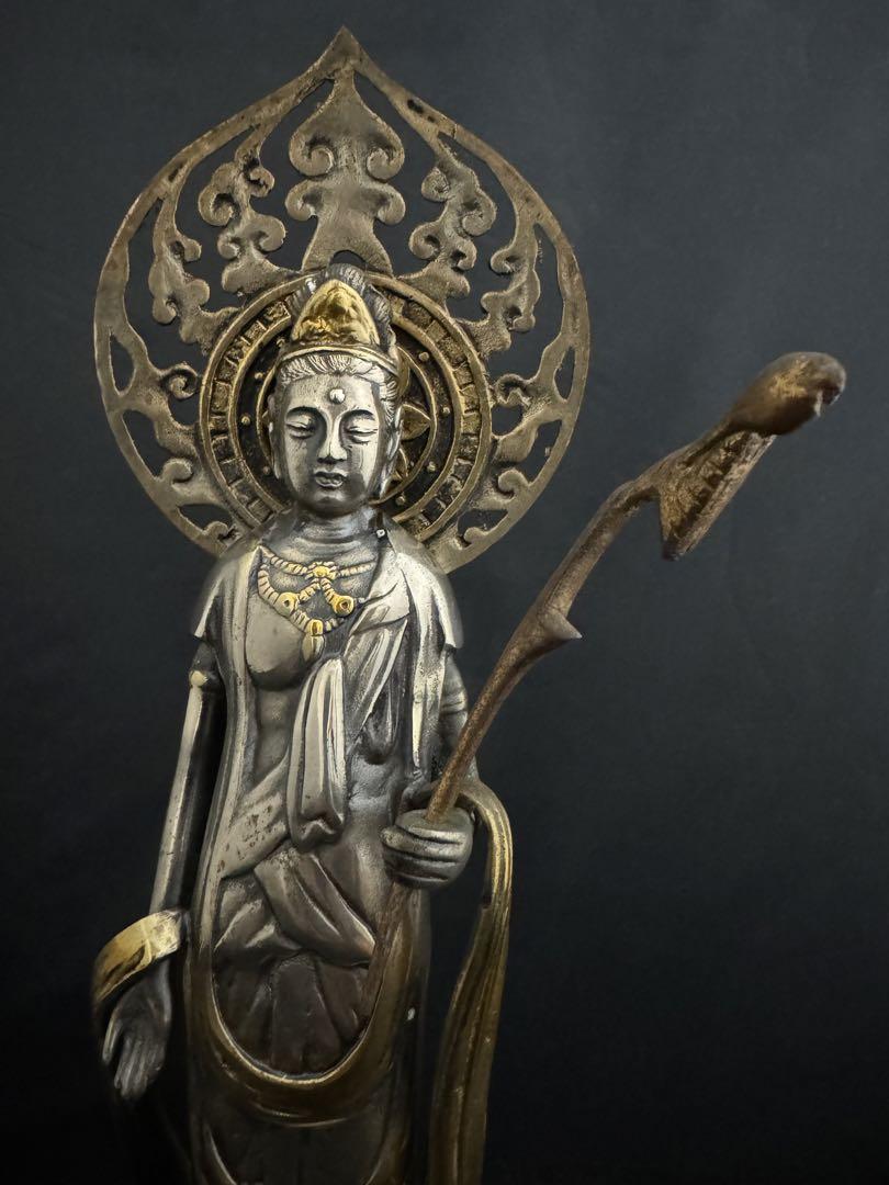 銅器 細工 自在持経観音菩薩仏像 彫刻 開運 風水 工芸品 美術品 置物 銅器 細工 自在持経観音菩薩仏像 彫刻 開運 風水 工芸品 美術品 置物