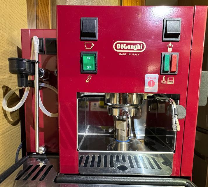 デロンギ 業務用カプチーノ・エスプレッソマシーン220【動作確認済】再値下げ!! デロンギ エスプレッソカプチーノメーカー ECP3220J-Wのレビュー