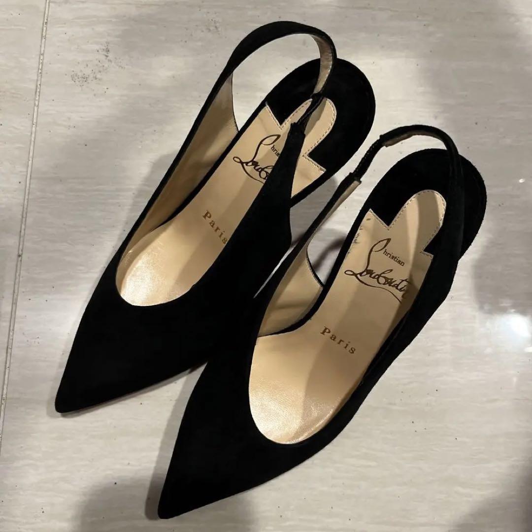 【りく】クリスチャン ルブタン　パンプス　38.5 Christian Louboutin クリスチャンルブタン パンプス レザー