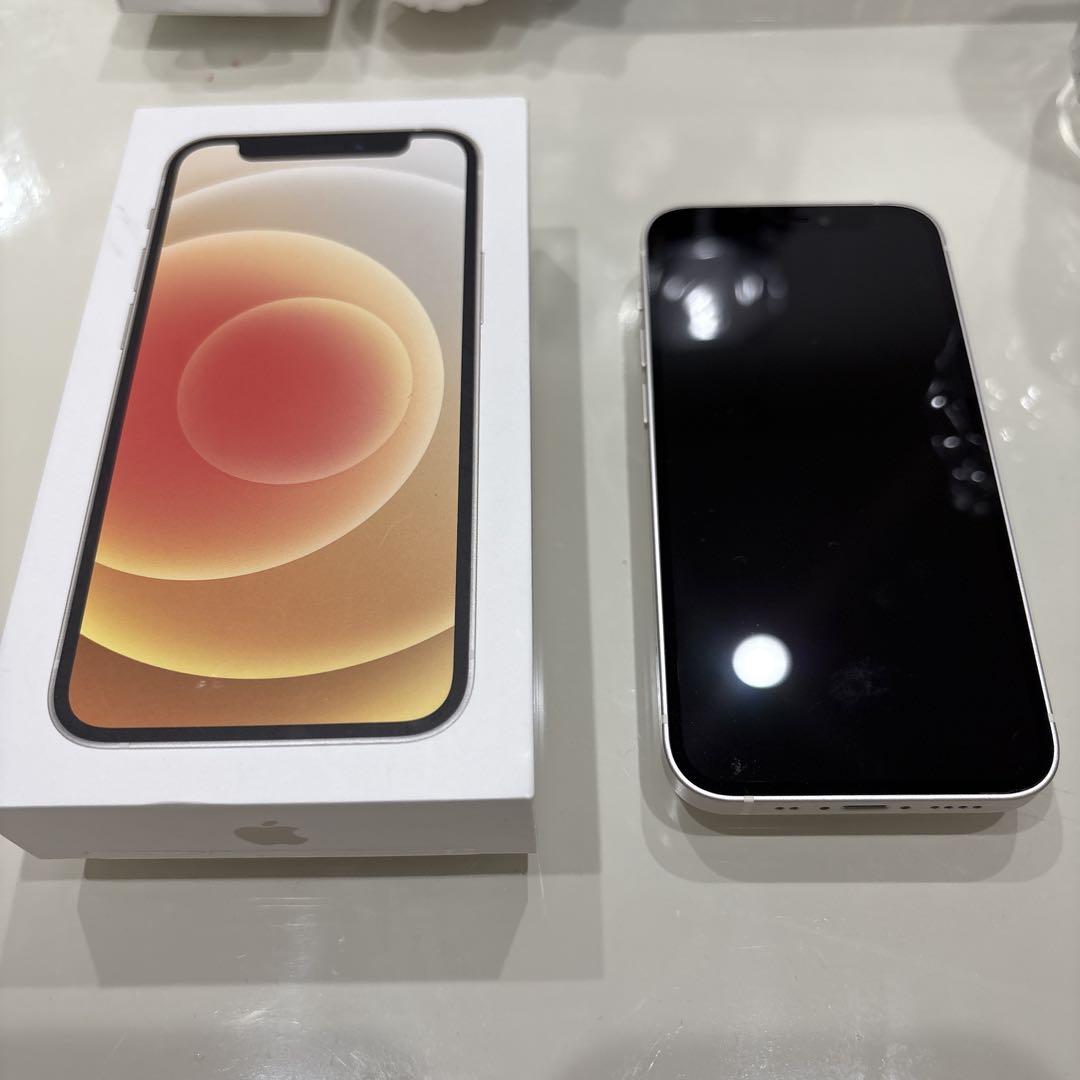 Apple iPhone12mini ホワイト64GB バッテリー最大容量95% Apple iPhone 12 mini 本体 ホワイト64GB - メルカリ