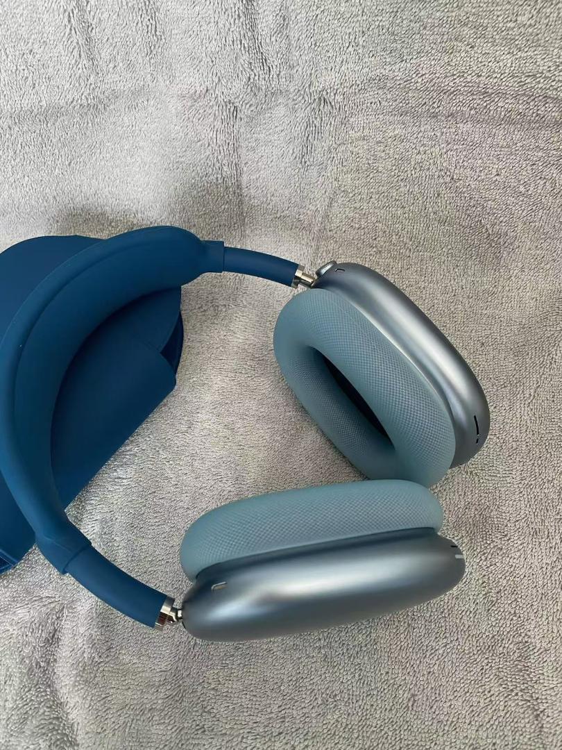 AirPods Max 第2世代 ブルー AirPods Max (2024年モデル) - ブルー（MWW63ZA）/Apple| au