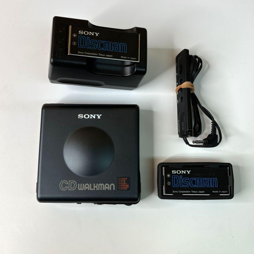 ジャンク SONY D-82 ソニー CDウォークマン（SONYソニー 8cmCD