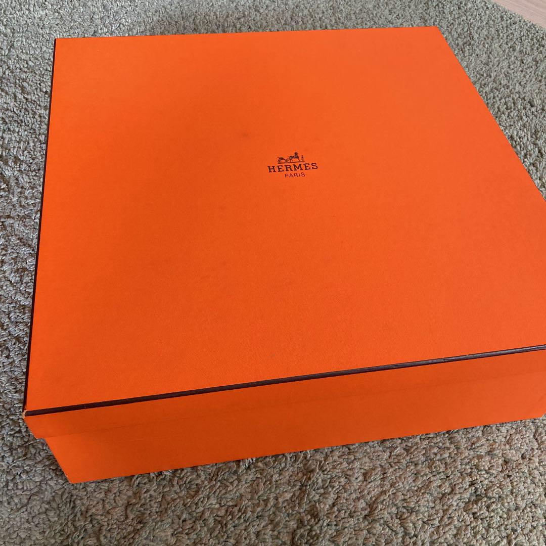 確認用HERMES エルメス 空箱GM用 （HERMES シェーヌダンクル