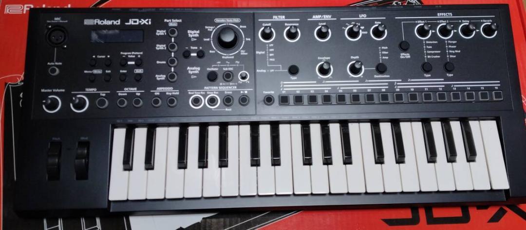 Roland ローランド JD-Xi シンセサイザー ミニ鍵盤（DTM視点で見
