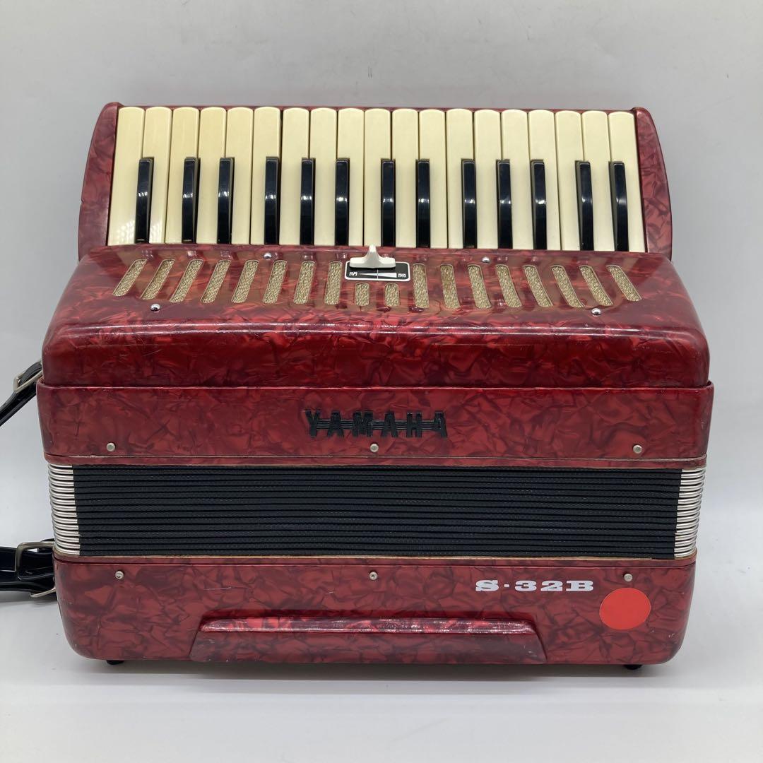 Yamaha S-32B アコーディオン 赤（試奏確認済み】ヤマハ/YAMAHA