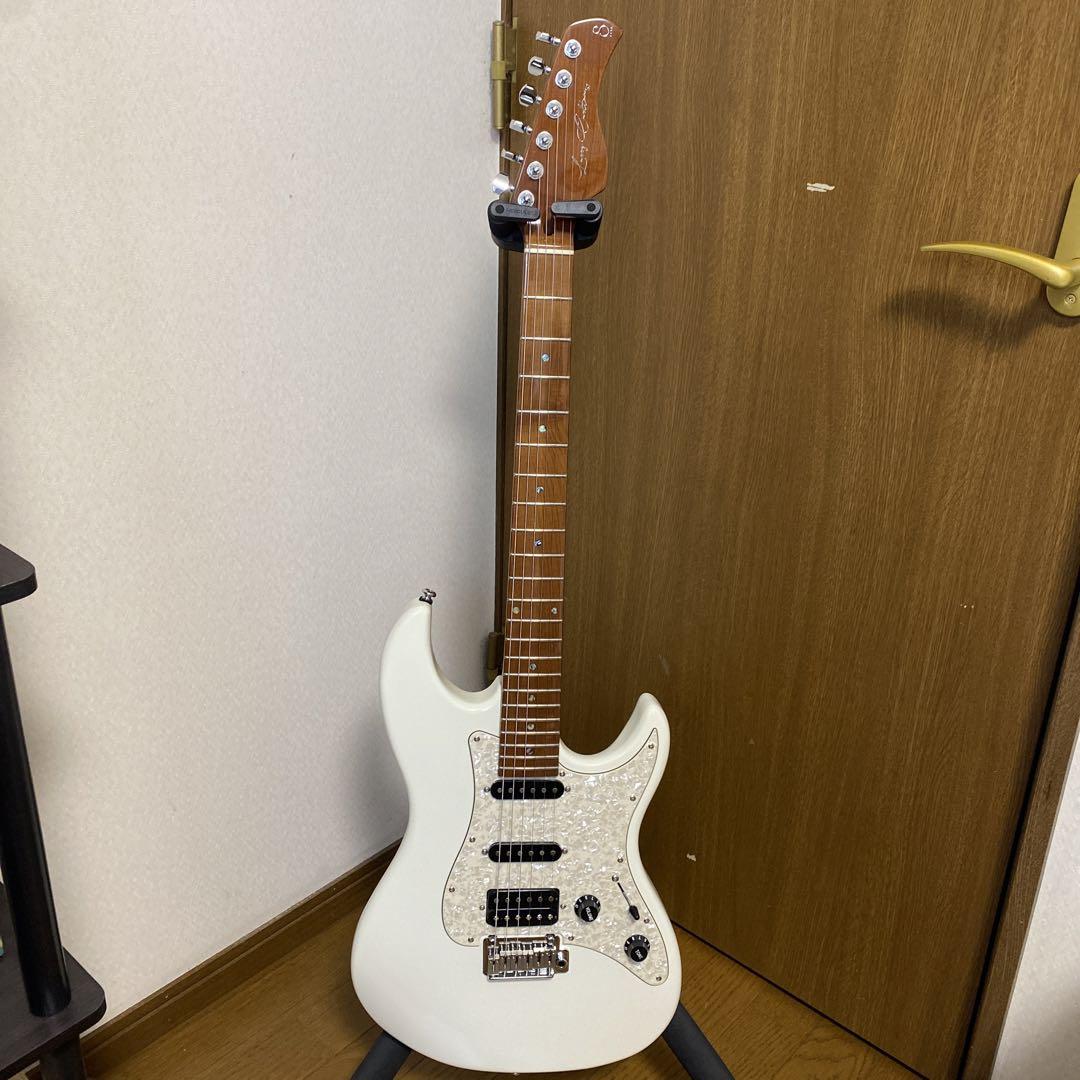 Sire S7 AWH Larry Carlton ストラトキャスタータイプ（SIRE