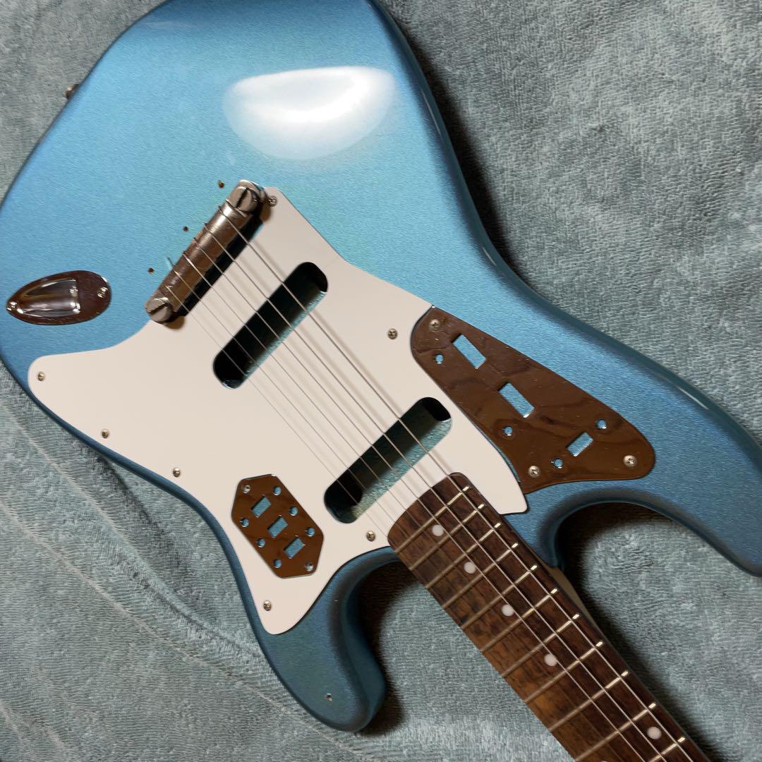 Squier Bullet Strato 改造途中 Squier bullet strat upgrade and setup - YouTube