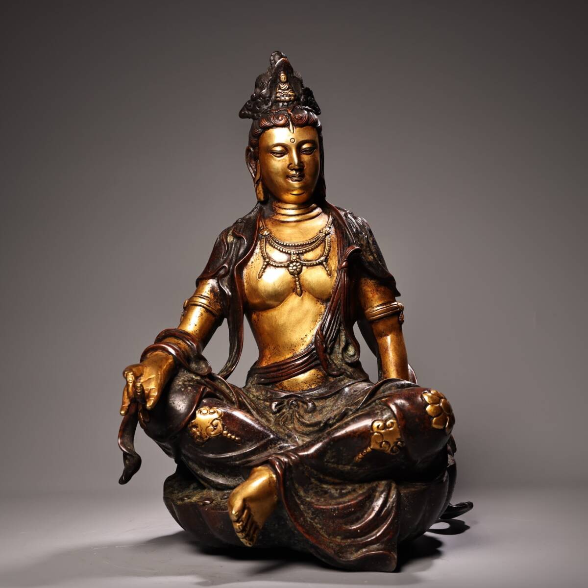 旧蔵 明代 銅製 純銅 紫銅 高レリーフ金坐観音菩薩 仏像 古銅 銅