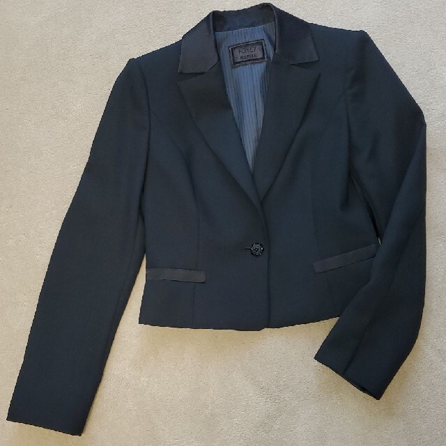 FOXEYフォクシージャケット黒美品定価10万円 （FOXEY（ノー