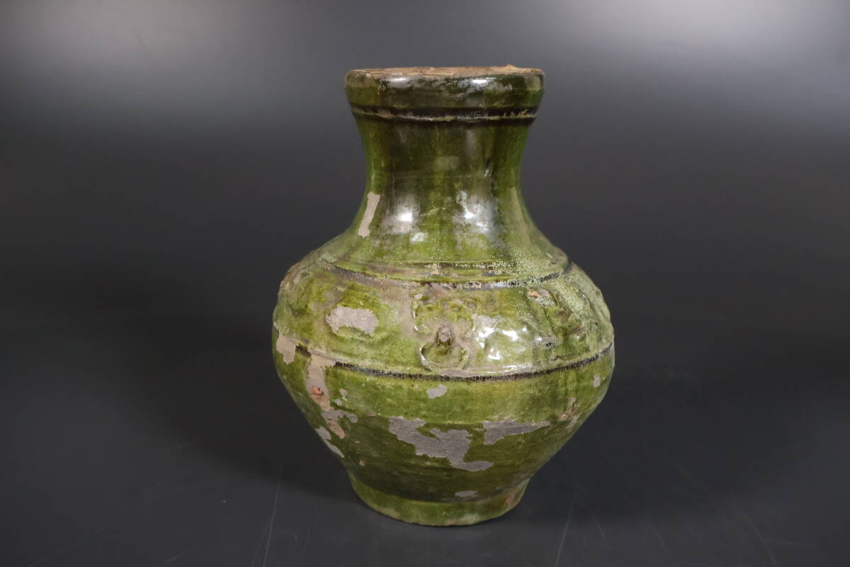 タイ古陶磁　緑釉　刻魚藻文水指　刻花文茶碗　時代箱付　C　R7773B タイ古陶磁緑釉刻魚藻文水指刻花文茶碗時代