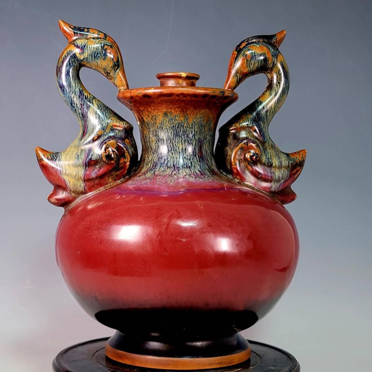 宋官窑开片橘黄釉双耳多棱花瓶 陶磁器  現代工芸品 美術品 置物 宋官窑开片橘黄釉双耳多棱花瓶 陶磁器 現代工芸品 美術品 置物