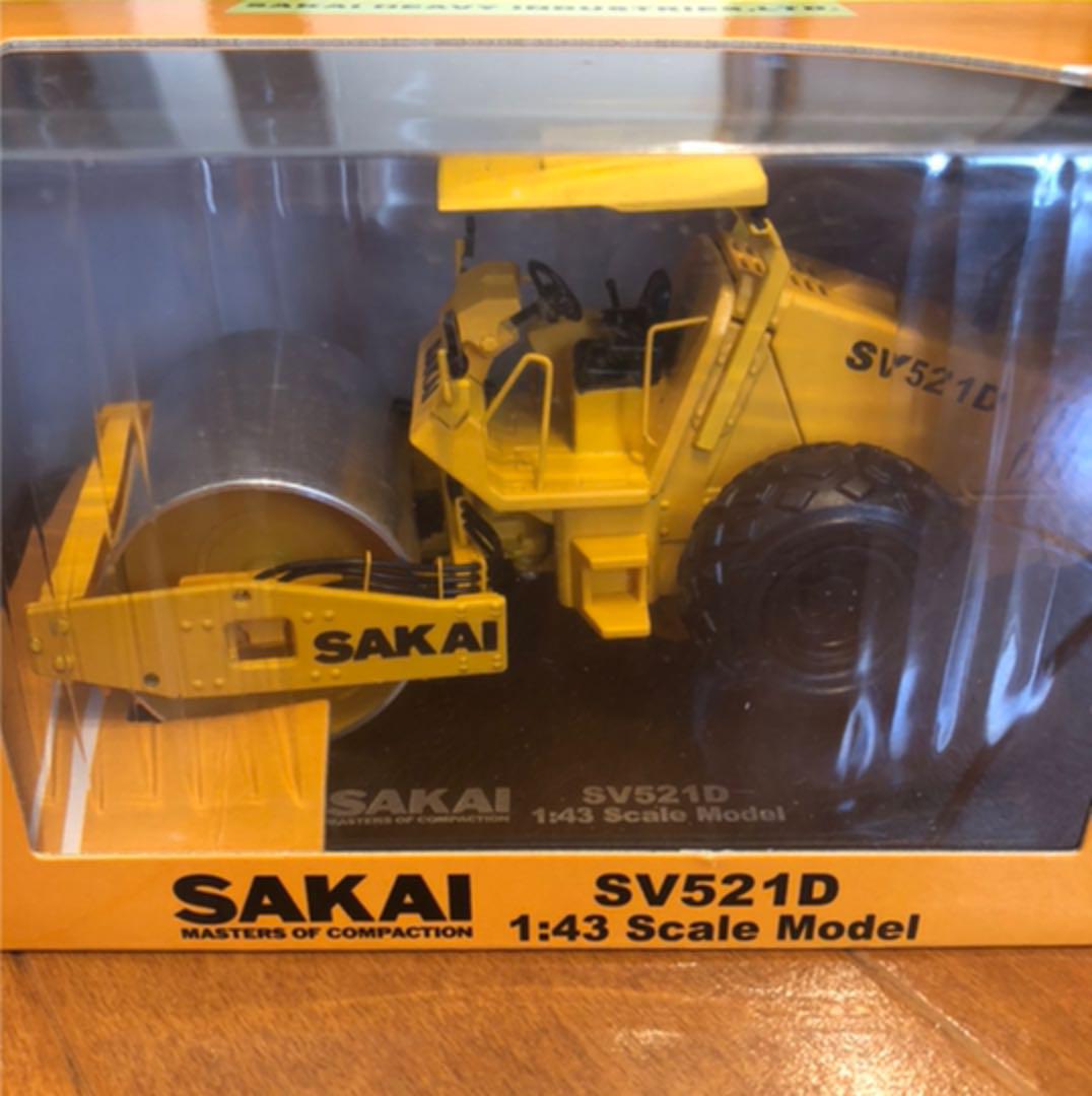 【非売品　未使用】酒井重工業　SAKAI SV520D 1:43 スケールモデル 非売品 未使用】酒井重工業 SAKAI SV520D 1:43 スケールモデル