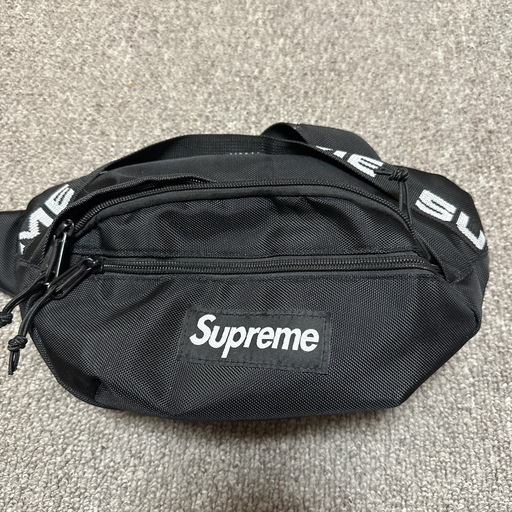 シュプリーム ショルダーバッグ （Supreme シュプリーム Leather