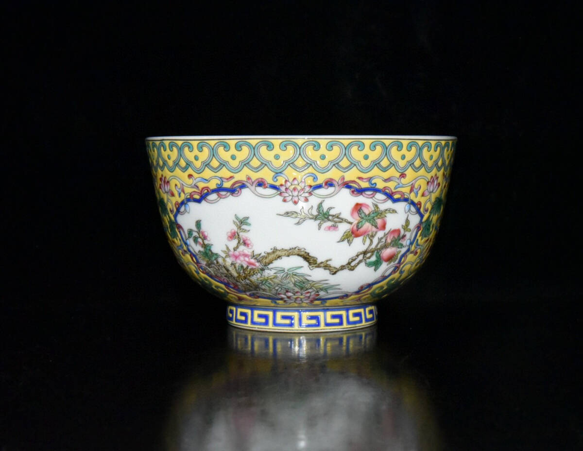 蔵友館蔵品・清・康熙年製款・古陶瓷品・粉彩・福寿紋・供碗