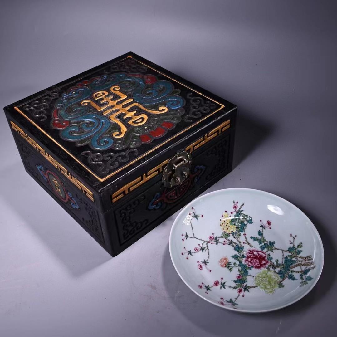 中国古美術・珍蔵粉彩・花鳥絵陶磁器の中皿・純手描き・木箱付