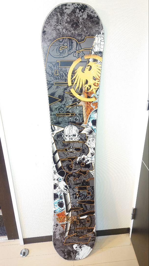スノーボード Neversummer Harpoon 23-24 156cm HARPOON｜ 深雪もアイスバーンも高速域で完璧なカーブ
