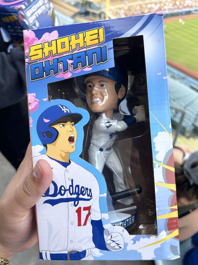 大谷翔平限定ボブルヘッド5/16 ドジャーズスタジアム来場者４万人限定記念品 限定500個】大谷翔平選手のドジャー・スタジアムバージョン