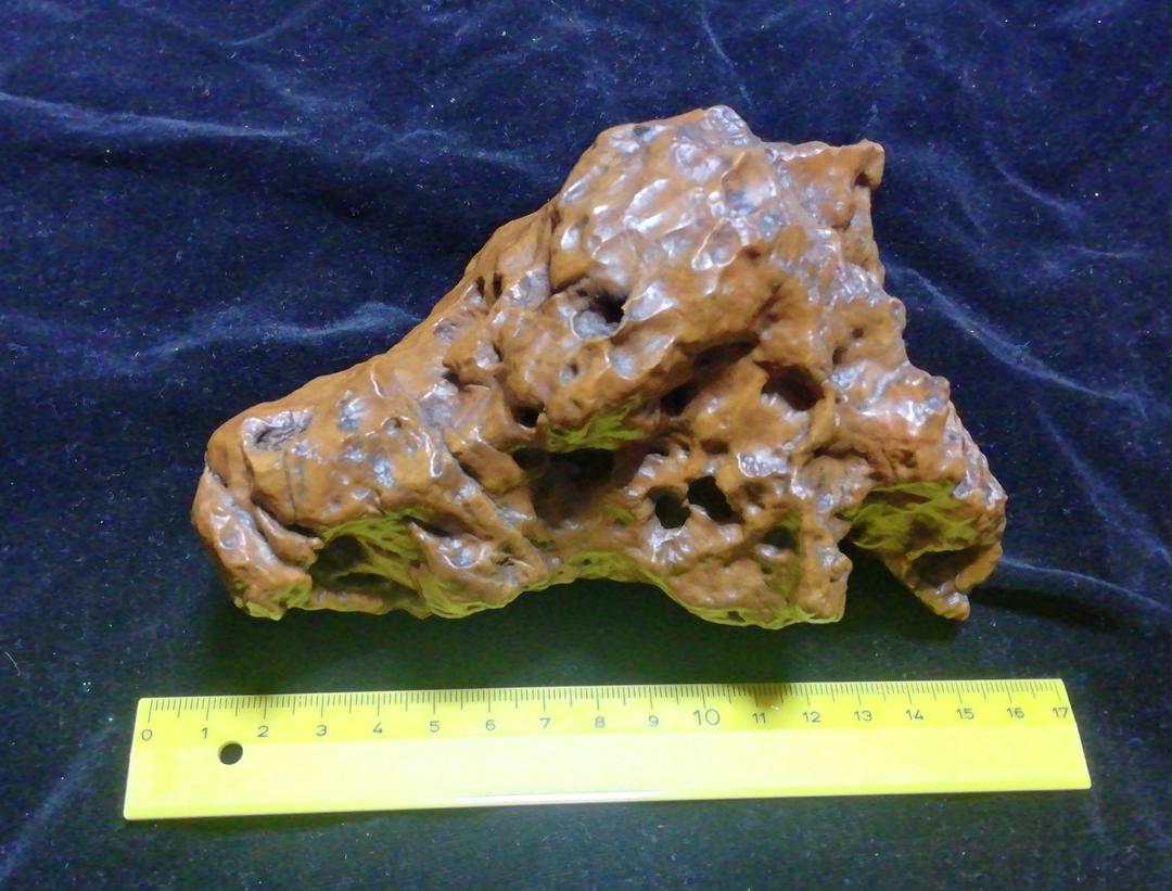 佐渡 赤玉石 黄彩 鑑賞石 水石 ジャスパー 天然石 原石 盆石 2kg 台座付 佐渡 赤玉石 黄彩 鑑賞石 水石 ジャスパー 天然石 原石 盆石 2kg