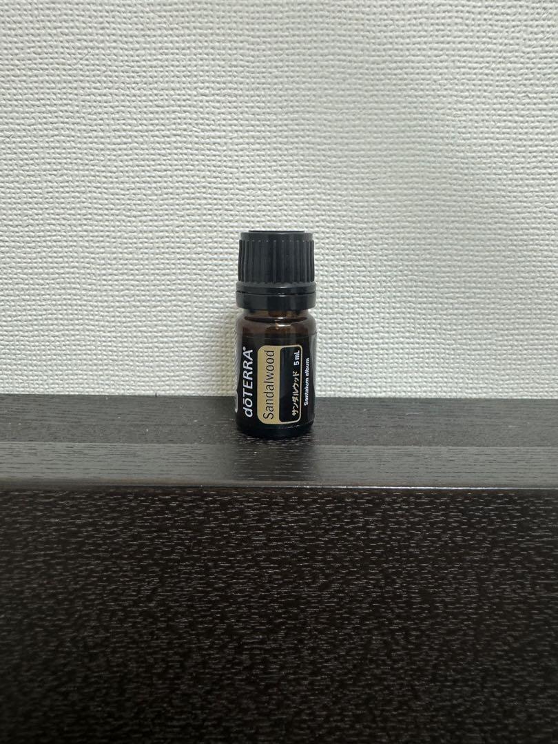 doTERRA サンダルウッド エッセンシャルオイル 5ml 楽天市場】ドテラ doTERRA サンダルウッド 5ml アロマオイル