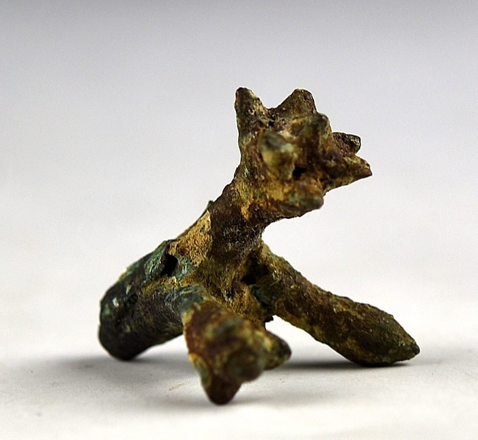 【海】江戸明治期　花形　手彫　目貫　１対　鍍金銅製　骨董品 唐獅子図 古銅に鍍金 前金具」 - 正尚堂