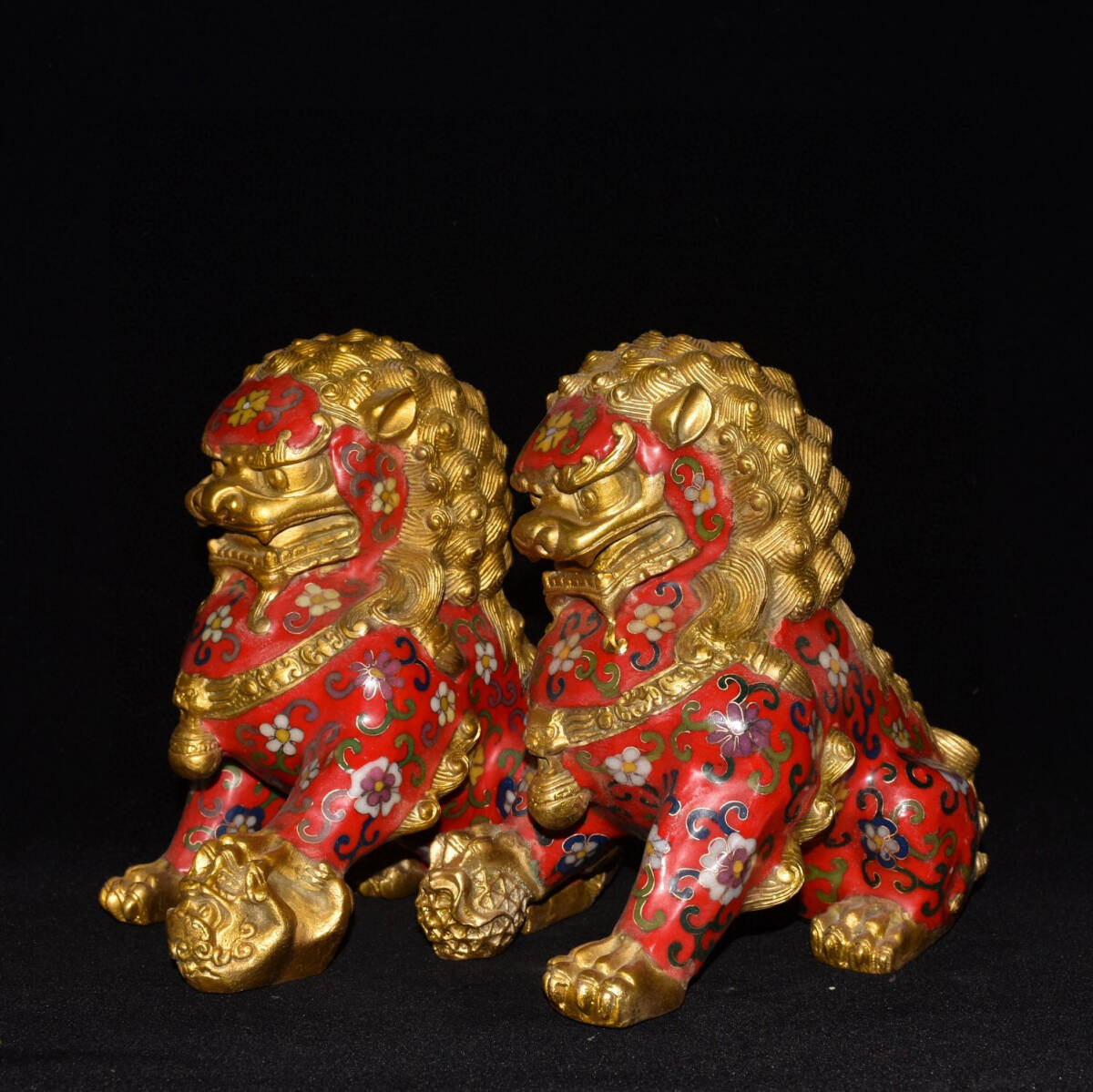 中国古美術・銅胎景泰藍香炉・琺琅彩・獅子熏香炉・文房置物・風水開運・案頭・仏具 中国古美術・銅胎景泰藍香炉・琺琅彩・獅子熏香炉・文房置物