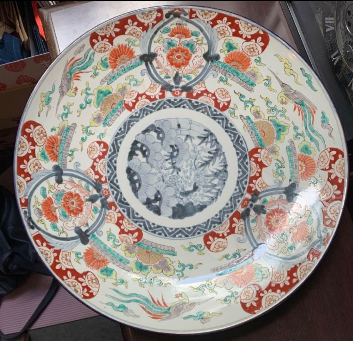古伊万里　大皿　色絵　明治初め　直径46センチ　傷、ゆがみ無し 飾り皿 骨董品 古伊万里 大皿 色絵 明治初め 直径46センチ 傷、ゆがみ無し 飾り