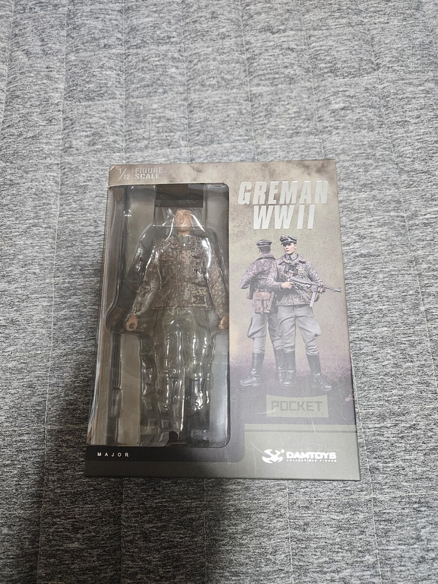 DAMTOYS 1/12 WWII German Panzer Divison Magor 第2SS装甲師団