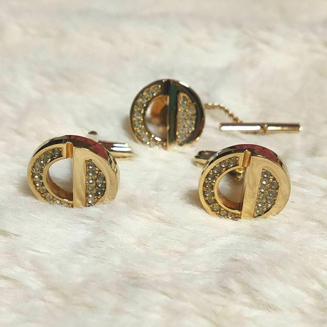 【美品】クリスチャンディオール　Dior カフス　タイタック　ピンバッジ　CD ディオール ピアス レディース アクセサリ PETIT CD プチ 両耳