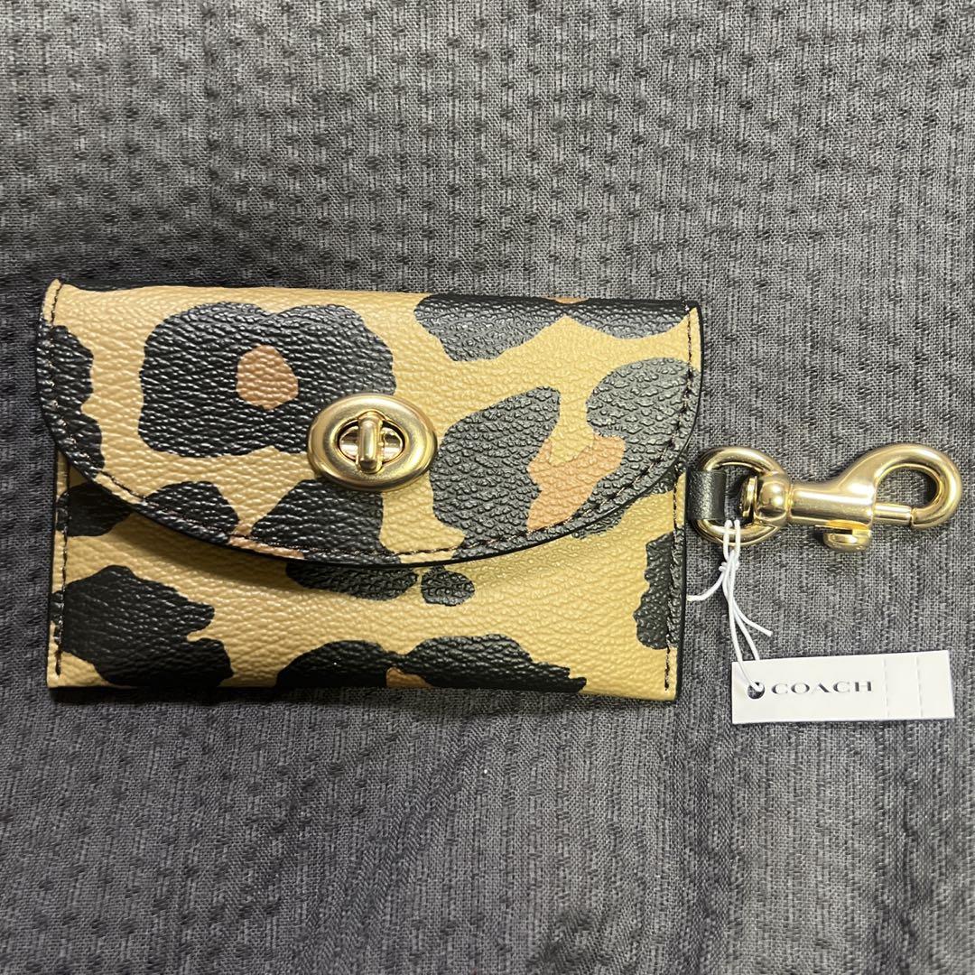未使用品】レア！ 非売品 Coachレオパード バッグチャーム