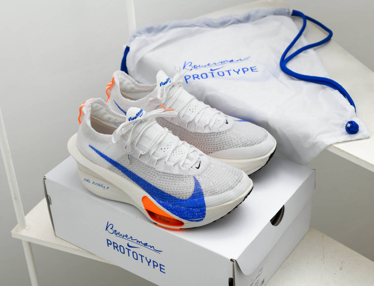 NIKEアルファフライ2 美品　　２７.５センチ NIKE◇エア ズーム アルファフライ ネクスト 2/25cm/WHT